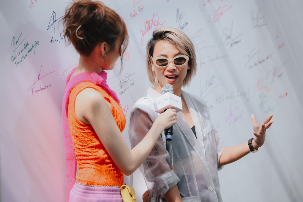 Thanh Thanh Huyền xuất hiện nổi bật, chưa tin mình thành Miss Charm Vietnam - 3 Thanh Thanh Huyền xuất hiện nổi bật, chưa tin mình thành Miss Charm Vietnam - 3