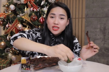 Reviewer - nghề hái ra tiền nhưng ngập tràn những góc tối