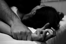 Tài xế taxi chuốc thuốc mê, cưỡng bức nữ du khách trẻ