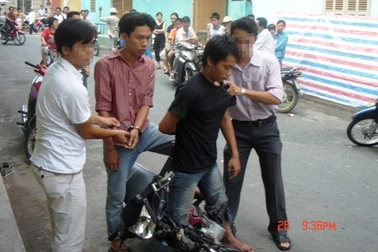 Bắt nhanh đối tượng chuyên cướp giật về đêm