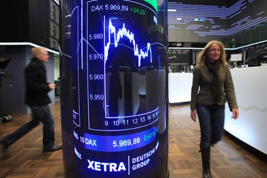 Chứng khoán toàn cầu giảm mạnh sau vụ khủng bố Paris