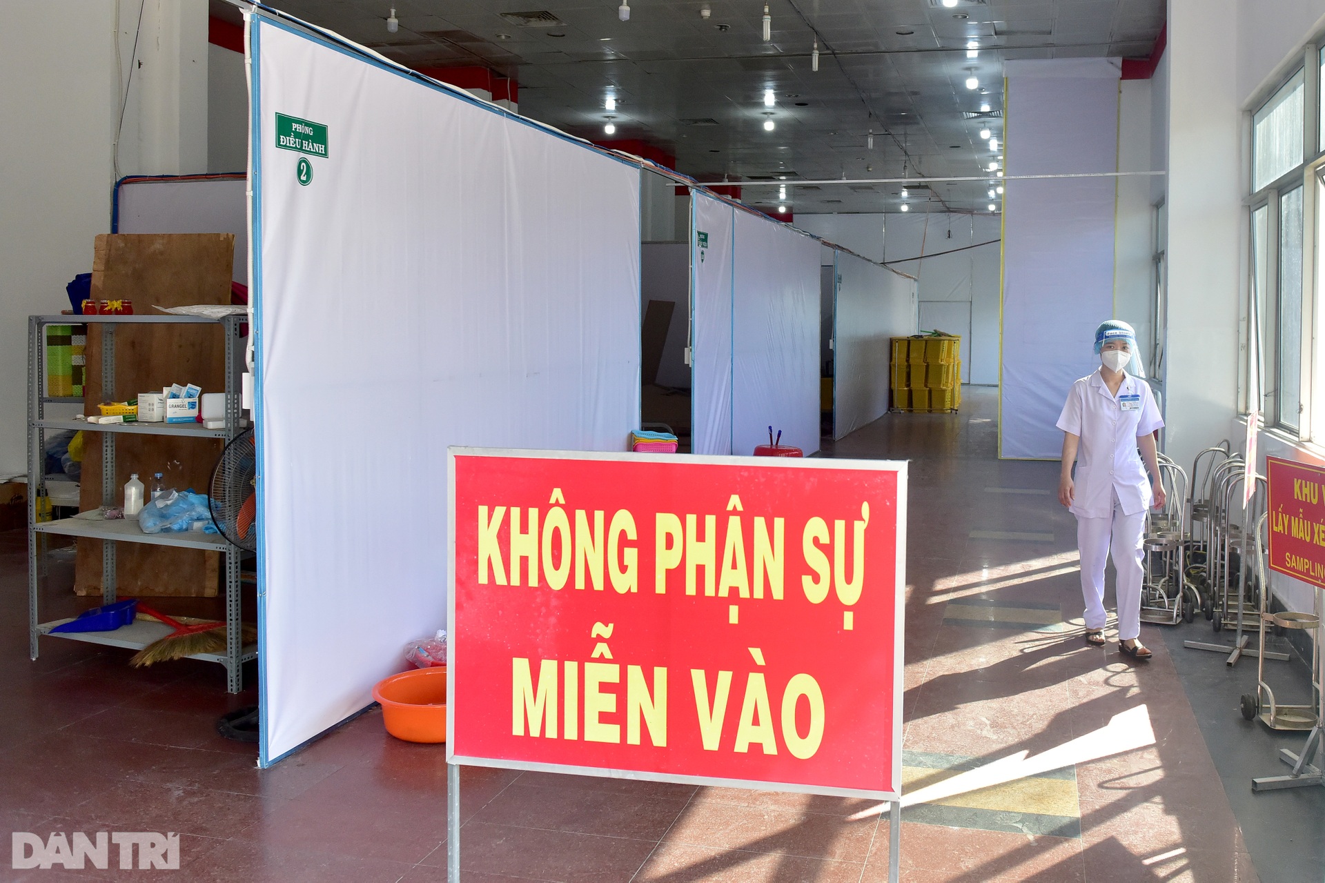 Biến Trung tâm hội chợ thành Bệnh viện dã chiến điều trị Covid-19 - 16 Biến Trung tâm hội chợ thành Bệnh viện dã chiến điều trị Covid-19 - 16