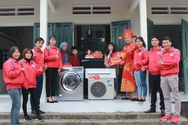 Home Credit mang Tết sung túc đến nhiều gia đình Việt