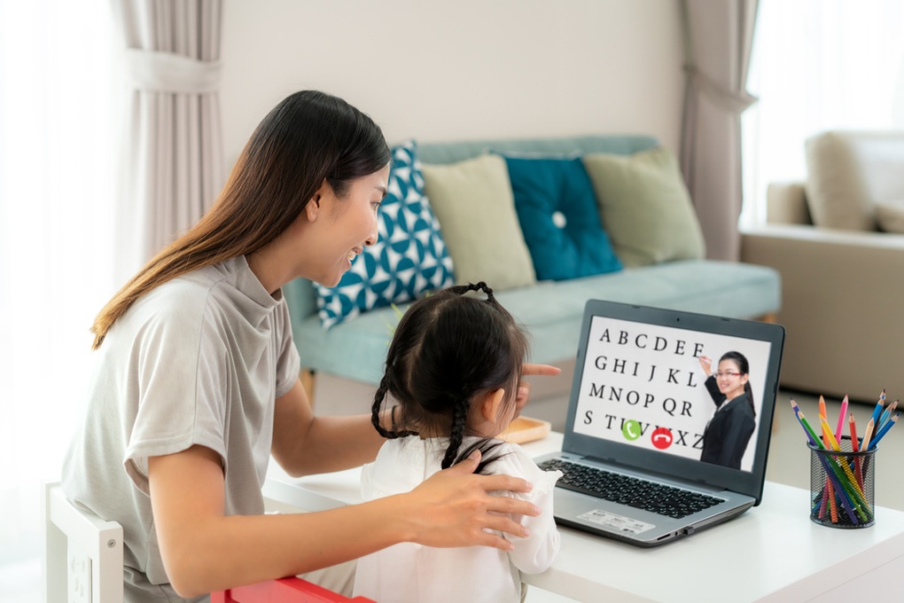 Dạy ngoại ngữ từ trong bụng mẹ có khiến trẻ nói tiếng Anh như gió? - 2 Dạy ngoại ngữ từ trong bụng mẹ có khiến trẻ nói tiếng Anh như gió? - 2