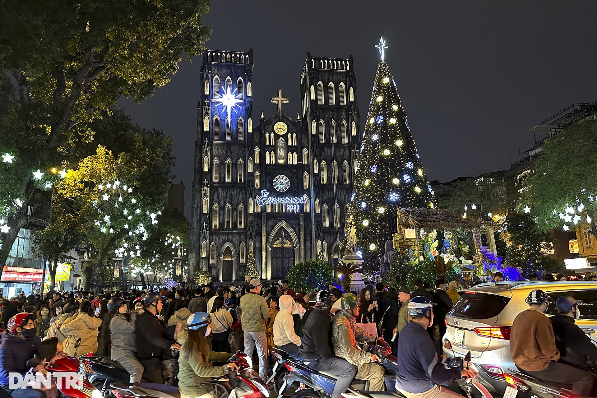 Các nhà thờ Hà Nội lung linh ánh đèn đón Noel 2023 - 2 Các nhà thờ Hà Nội lung linh ánh đèn đón Noel 2023 - 2