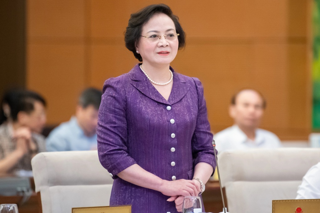 Xóa biên chế suốt đời, cán bộ xã hiện tại có thể chuyển thành công chức - 1 Xóa biên chế suốt đời, cán bộ xã hiện tại có thể chuyển thành công chức - 1