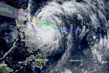 Bão Matmo được dự báo tăng cấp khi chuẩn bị đổ bộ Philippines