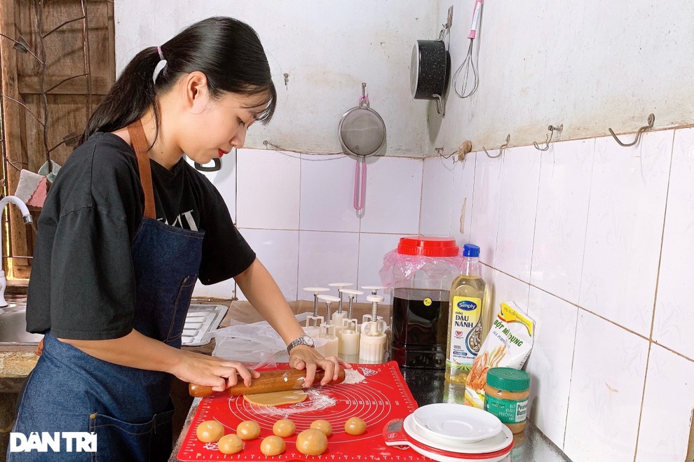 Bánh Trung thu handmade hút khách ở Gia Lai - 3 Bánh Trung thu handmade hút khách ở Gia Lai - 3