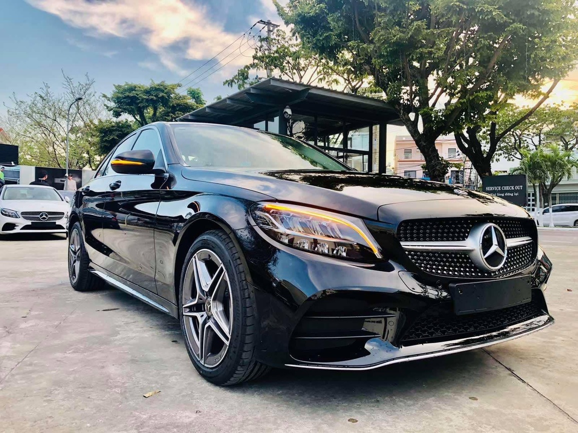 Quà tặng Mercedes xuất hiện tại sự kiện tri ân dự án BRG Legend Hải Phòng - 2 Quà tặng Mercedes xuất hiện tại sự kiện tri ân dự án BRG Legend Hải Phòng - 2