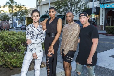 EJ Johnson ăn vận gợi cảm