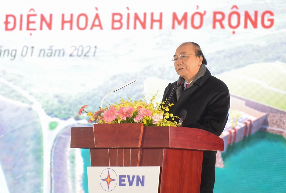 Thủ tướng phát lệnh khởi công dự án nhà máy thủy điện Hòa Bình mở rộng - 3 Thủ tướng phát lệnh khởi công dự án nhà máy thủy điện Hòa Bình mở rộng - 3
