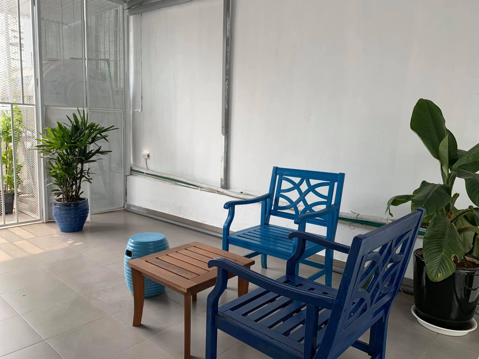 Cô gái biến hình cho ngôi nhà cũ trên phố cổ Hà Nội chỉ với 250 triệu - 10 Cô gái biến hình cho ngôi nhà cũ trên phố cổ Hà Nội chỉ với 250 triệu - 10