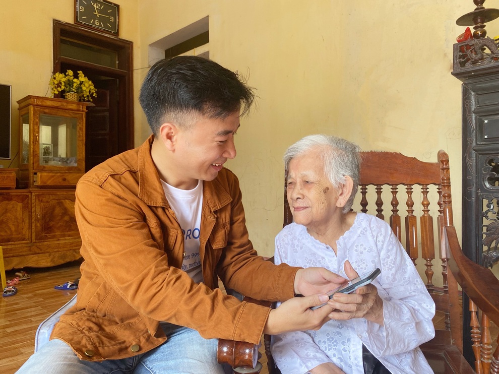 Cụ bà 95 tuổi nổi tiếng được cư dân mạng gọi bằng cái tên Cô gái Việt Nam - 5 Cụ bà 95 tuổi nổi tiếng được cư dân mạng gọi bằng cái tên Cô gái Việt Nam - 5