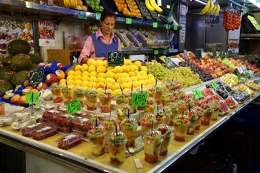 Tới thăm khu chợ truyền thống đa sắc màu ở Barcelona