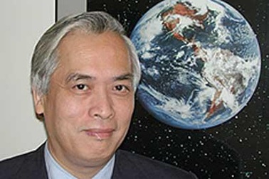 Giáo sư Trịnh Xuân Thuận và giải thưởng Kalinga