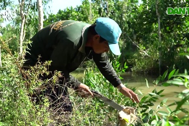 Người đàn ông chết đi sống lại