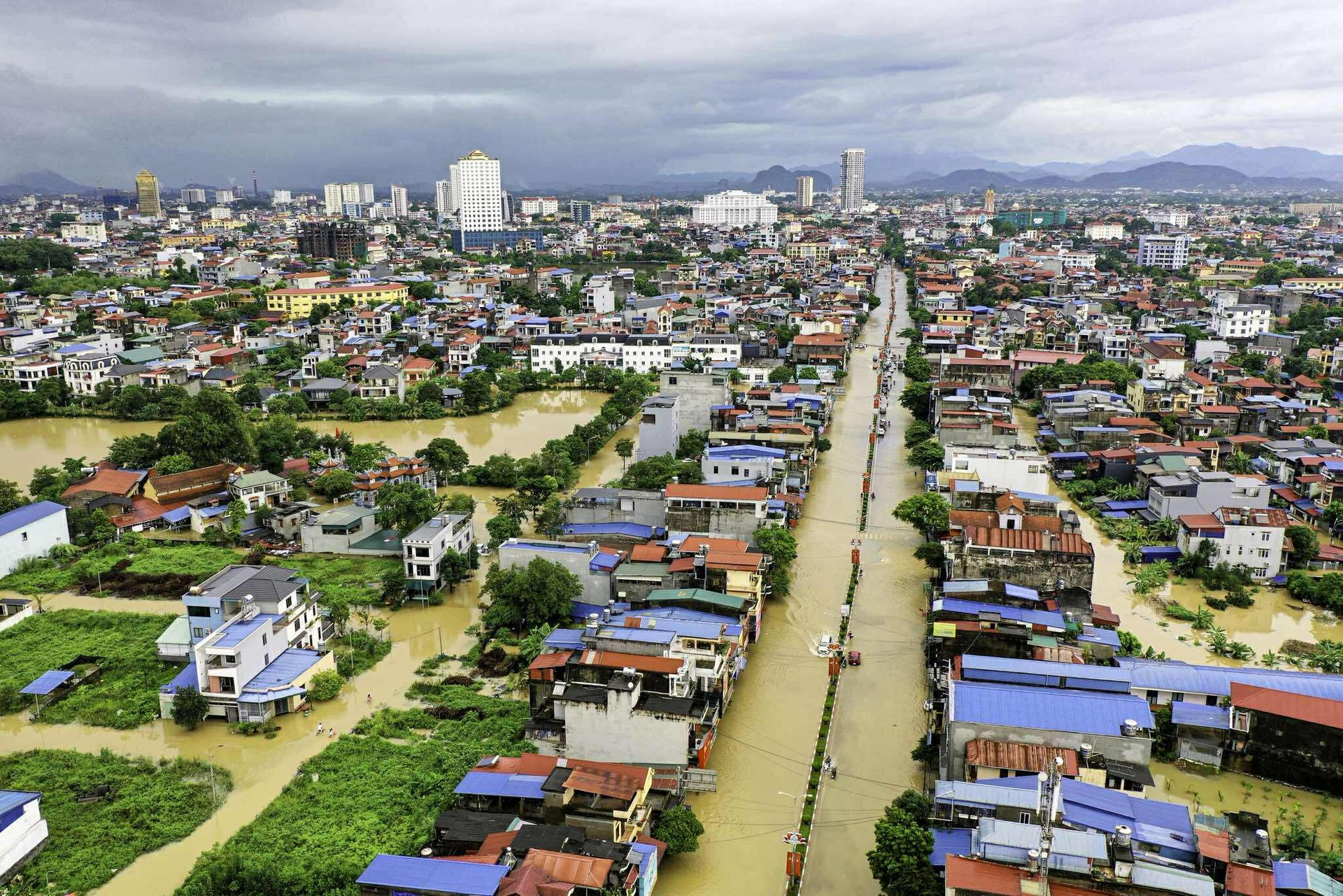 Trận lũ lụt lớn kỷ lục tại Thái Nguyên - 5