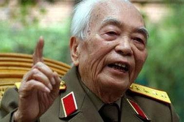 Pháp giới thiệu sách về Đại tướng Võ Nguyên Giáp