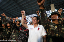 Cuộc chiến chống ma túy đẫm máu ở Philippines kéo dài thêm 6 tháng