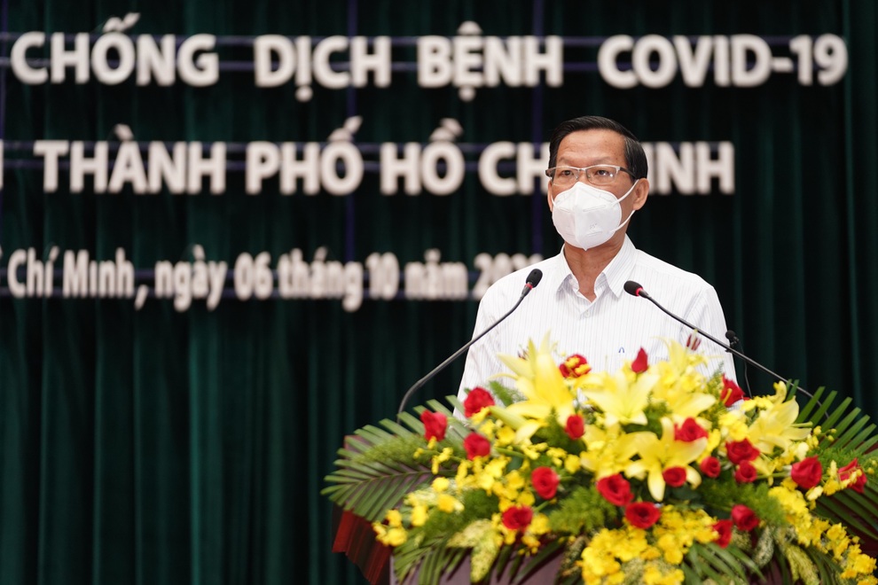 TPHCM lấy lại nhịp đập trái tim nhờ sự chi viện từ mọi miền cả nước - 2 TPHCM lấy lại nhịp đập trái tim nhờ sự chi viện từ mọi miền cả nước - 2