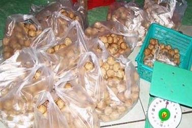 Phạt chủ cơ sở làm bò viên bằng thịt heo thối