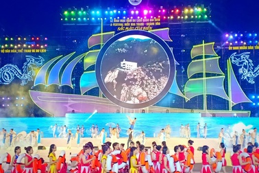 Hơn một vạn người dự lễ khai mạc Năm du lịch quốc gia 2019