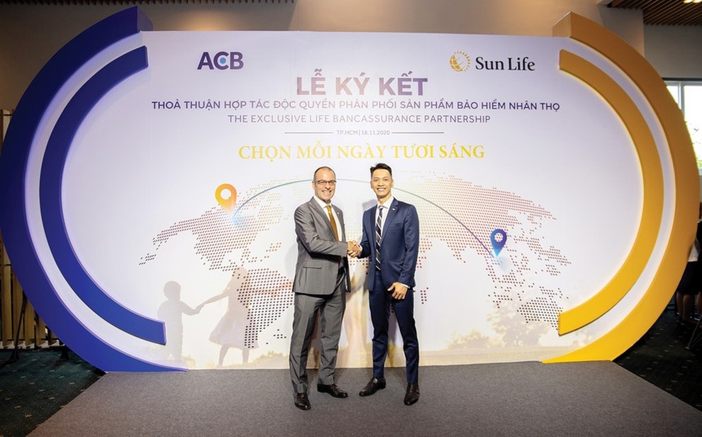 Sau hợp tác với TPBank và ACB, Sun Life Việt Nam lỗ kỷ lục - 3 Sau hợp tác với TPBank và ACB, Sun Life Việt Nam lỗ kỷ lục - 3