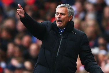 Mourinho đòi chiếm hết Đội hình tiêu biểu Premier League