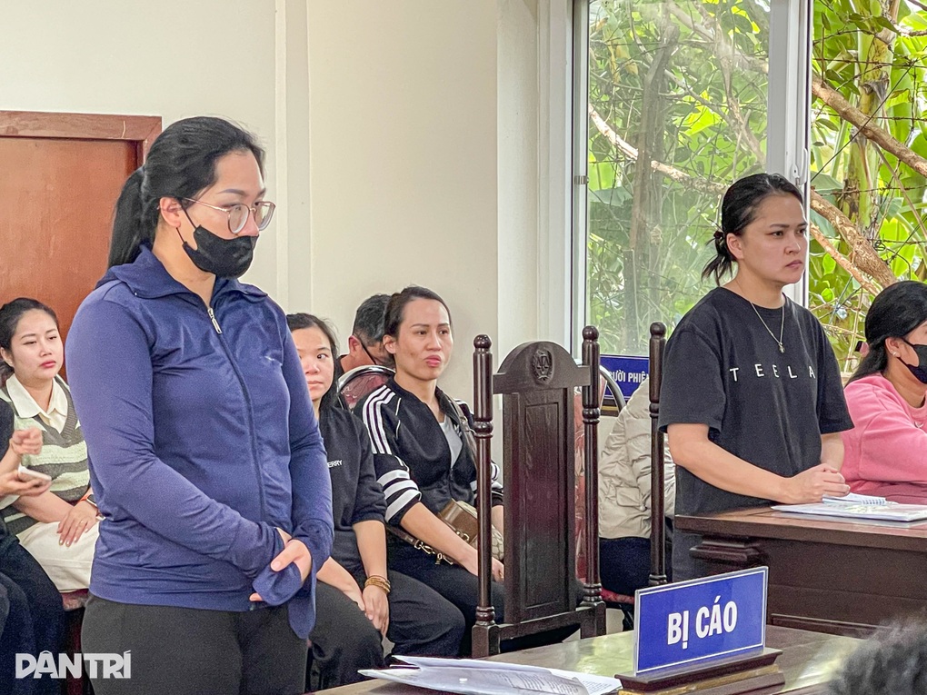 Vụ bảo mẫu làm bé trai tử vong: Mẹ nhận giấy khai tử trước giấy khai sinh - 3 Vụ bảo mẫu làm bé trai tử vong: Mẹ nhận giấy khai tử trước giấy khai sinh - 3