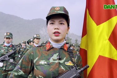 Hơn 5.400 chiến sĩ hợp luyện diễu binh kỷ niệm 50 năm Giải phóng miền Nam