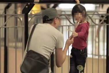 Nghi án kẻ lạ mặt bắt cóc "hụt" cháu bé 5 tuổi