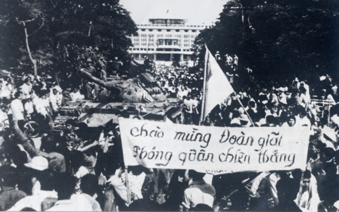 Ký ức người lính ở đơn vị bộ binh đầu tiên tiến vào Dinh Độc Lập - 7 Ký ức người lính ở đơn vị bộ binh đầu tiên tiến vào Dinh Độc Lập - 7