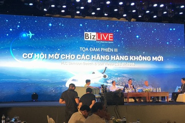 Lối đi nào cho hãng hàng không mới khi trước mặt đã có 2 ông lớn?