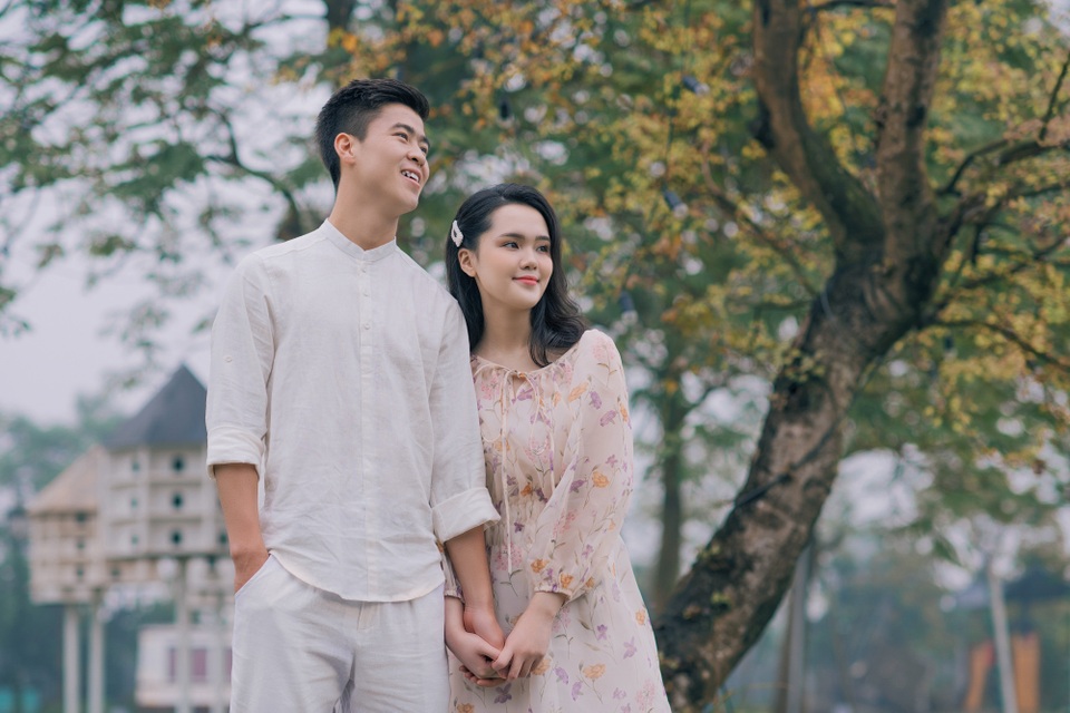 Cầu thủ Duy Mạnh và vị hôn thê tung ảnh cưới lãng mạn sát thềm hôn lễ - 12 Cầu thủ Duy Mạnh và vị hôn thê tung ảnh cưới lãng mạn sát thềm hôn lễ - 12
