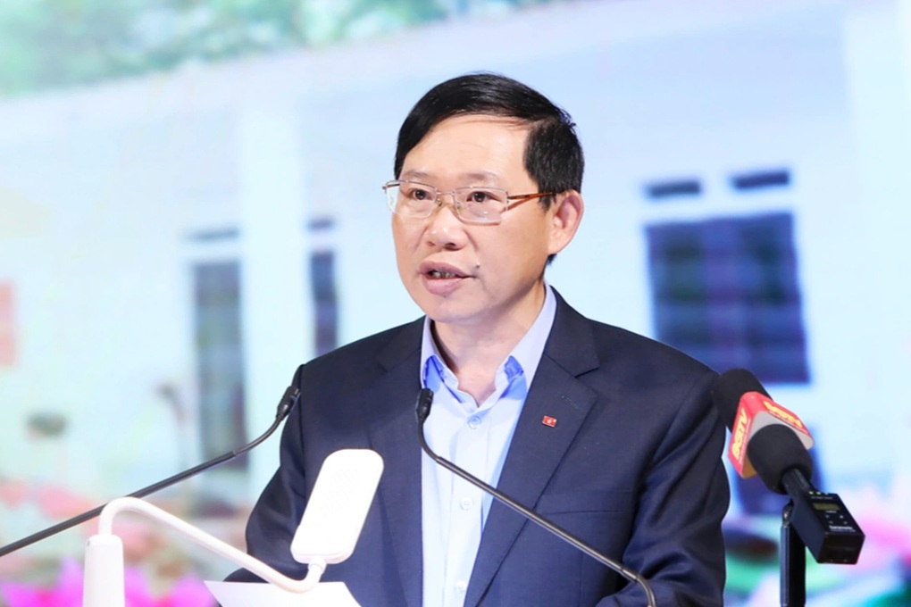 Miễn nhiệm chức Chủ tịch UBND tỉnh Bắc Giang với ông Lê Ánh Dương - 1 Miễn nhiệm chức Chủ tịch UBND tỉnh Bắc Giang với ông Lê Ánh Dương - 1