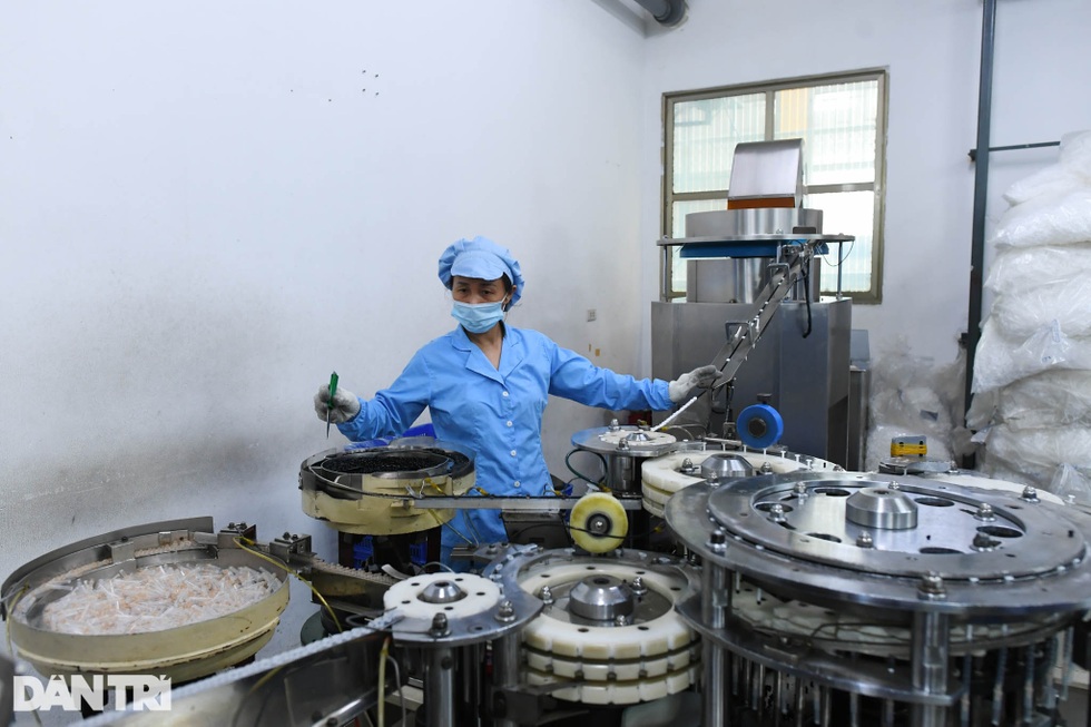 Quy trình sản xuất 150 triệu bơm tiêm trong chiến dịch tiêm chủng quốc gia - 15 Quy trình sản xuất 150 triệu bơm tiêm trong chiến dịch tiêm chủng quốc gia - 15