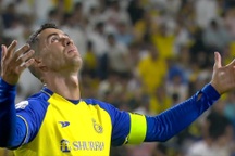 C.Ronaldo hết thời, đến lúc cần giải nghệ?