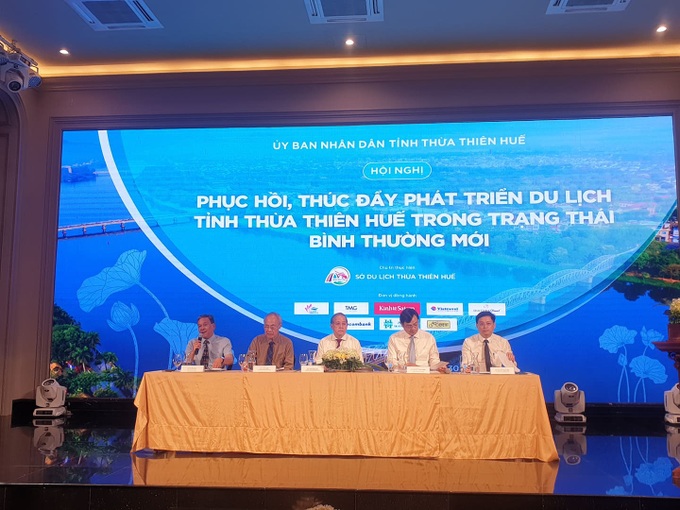 Thừa Thiên Huế bàn cách khôi phục du lịch trong trạng thái mới - Ảnh 1.