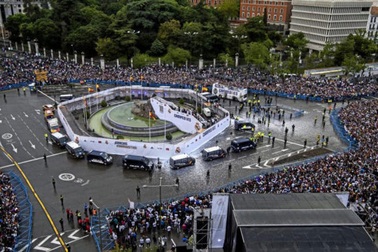 Real Madrid lên sẵn kế hoạch ăn mừng chức vô địch La Liga