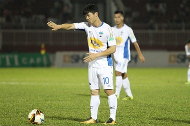 Đua danh hiệu Vua phá lưới V-League, Công Phượng sẽ được ưu tiên đá phạt đền