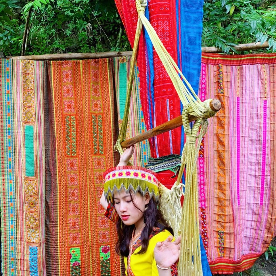 Nữ thủ khoa ĐH Phòng cháy Chữa cháy được kết nạp Đảng trên giảng đường - 10 Nữ thủ khoa ĐH Phòng cháy Chữa cháy được kết nạp Đảng trên giảng đường - 10
