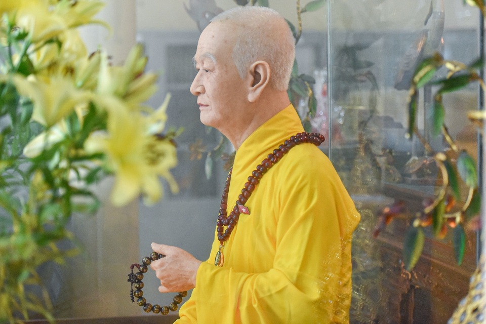 Bí ẩn những pho tượng độc đáo bậc nhất Việt Nam - 2 Bí ẩn những pho tượng độc đáo bậc nhất Việt Nam - 2