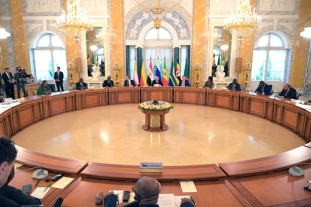 Ông Putin nêu điều kiện đàm phán chấm dứt xung đột với Ukraine - 1 Ông Putin nêu điều kiện đàm phán chấm dứt xung đột với Ukraine - 1
