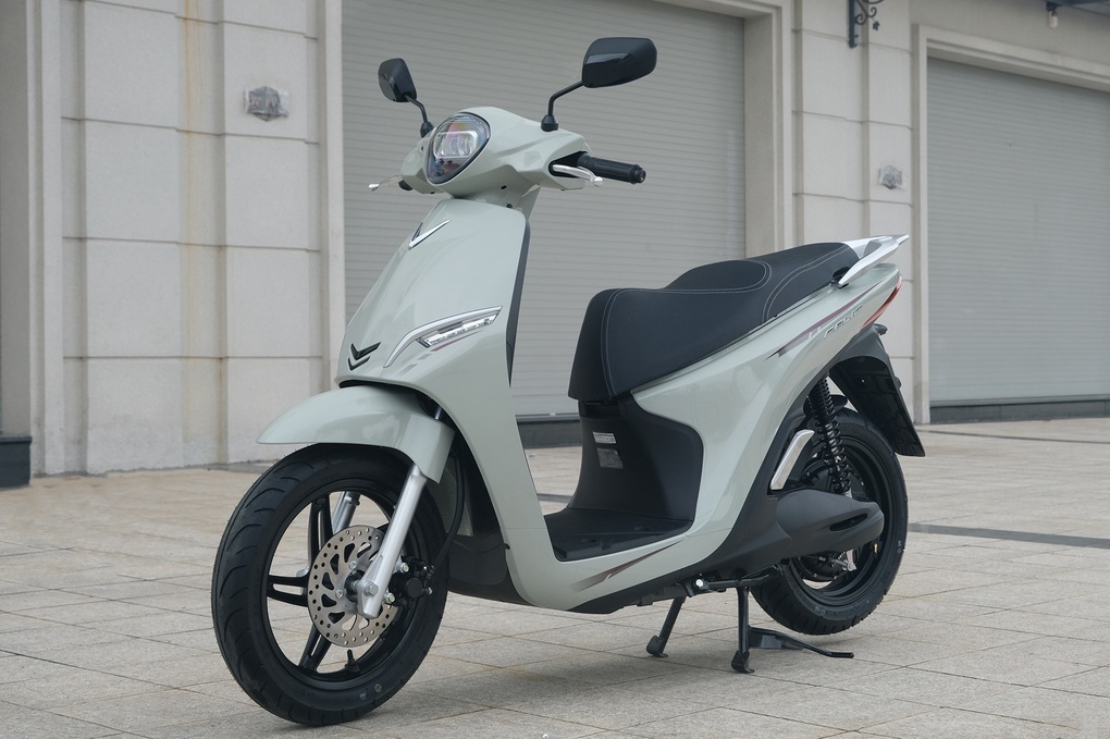 VinFast ra mắt 3 mẫu xe máy điện 2 pin, nâng tầm trải nghiệm cho người dùng - 2 VinFast ra mắt 3 mẫu xe máy điện 2 pin, nâng tầm trải nghiệm cho người dùng - 2
