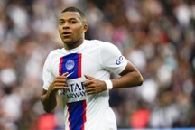 PSG gạch tên, rao bán Mbappe với giá khủng