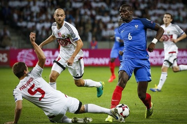 Pháp cay đắng chia điểm nhạt nhòa trước Belarus