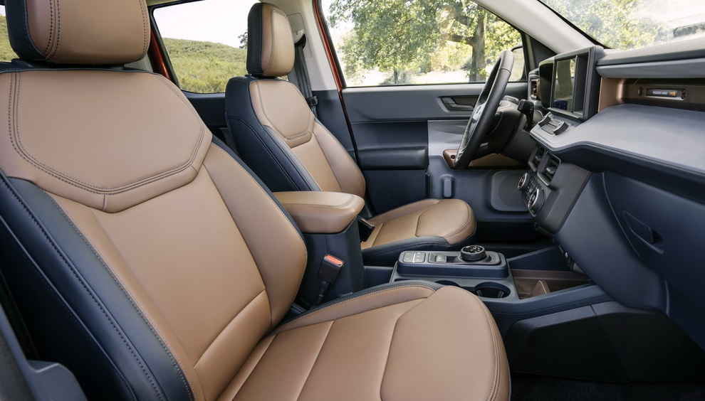 Ford ra mắt mẫu xe bán tải Maverick nhỏ hơn Ranger - 24 Ford ra mắt mẫu xe bán tải Maverick nhỏ hơn Ranger - 24