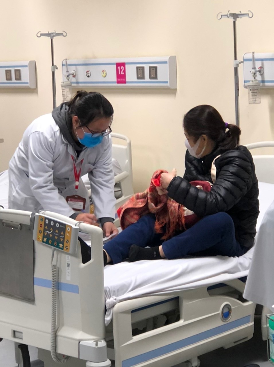 10 năm TOAN.VN: Từ tư duy ngược gió đến hệ thống giảng dạy Toán phổ thông chất lượng cao - 2 10 năm TOAN.VN: Từ tư duy ngược gió đến hệ thống giảng dạy Toán phổ thông chất lượng cao - 2