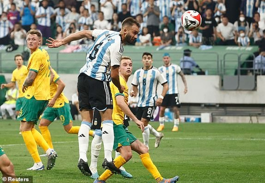 Messi lập siêu phẩm chỉ sau 80 giây giúp Argentina đánh bại Australia - 3 Messi lập siêu phẩm chỉ sau 80 giây giúp Argentina đánh bại Australia - 3
