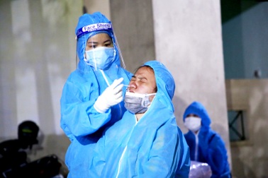 14 ca nhiễm siêu biến chủng Omicron đều không có triệu chứng